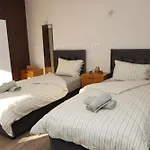Good Mood & Parking 2 Apartment