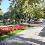 Good Mood & Parking 2 Apartment Plovdiv