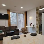 Apartment Good Mood & Parking 2 Plovdiv
