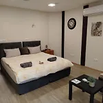 Good Mood & Parking 2 Apartman Plovdiv