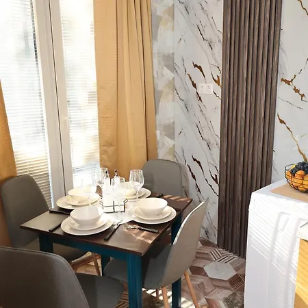 Good Mood & Parking 2 Appartement