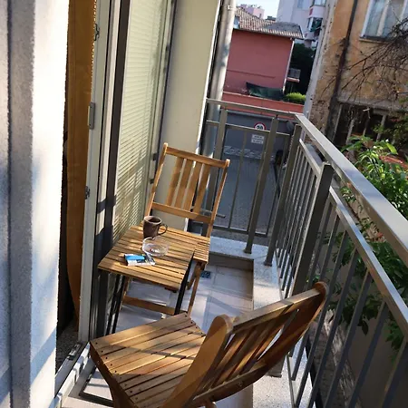 Good Mood & Parking 2 Plovdiv