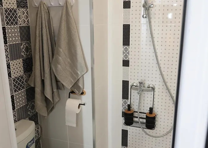 Good Mood & Parking 2 Daire