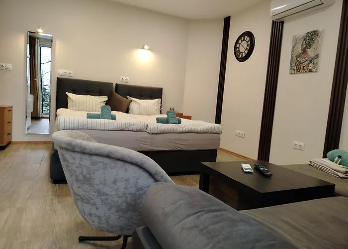 Good Mood & Parking 2 * Пловдив